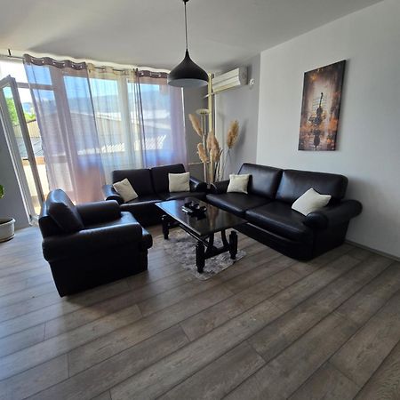 סקופיה City Center Apt Wfree P מראה חיצוני תמונה