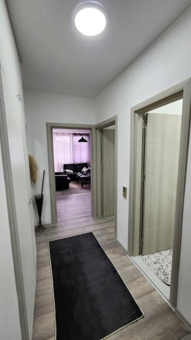 סקופיה City Center Apt Wfree P מראה חיצוני תמונה